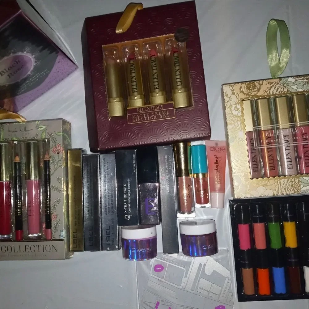 Surprise 🫢 Beauty lip bundle